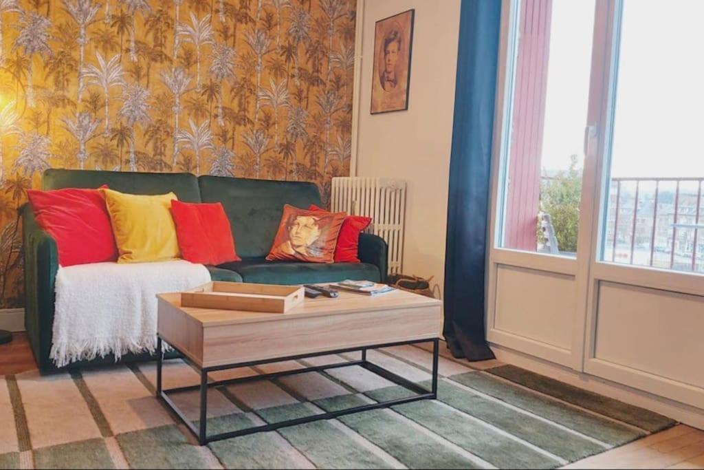 T1 Cocooning A L'Hotel De Ville Charleville-Mézières Dış mekan fotoğraf